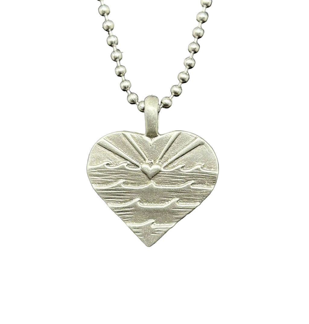 Love Sets Wave Pendant