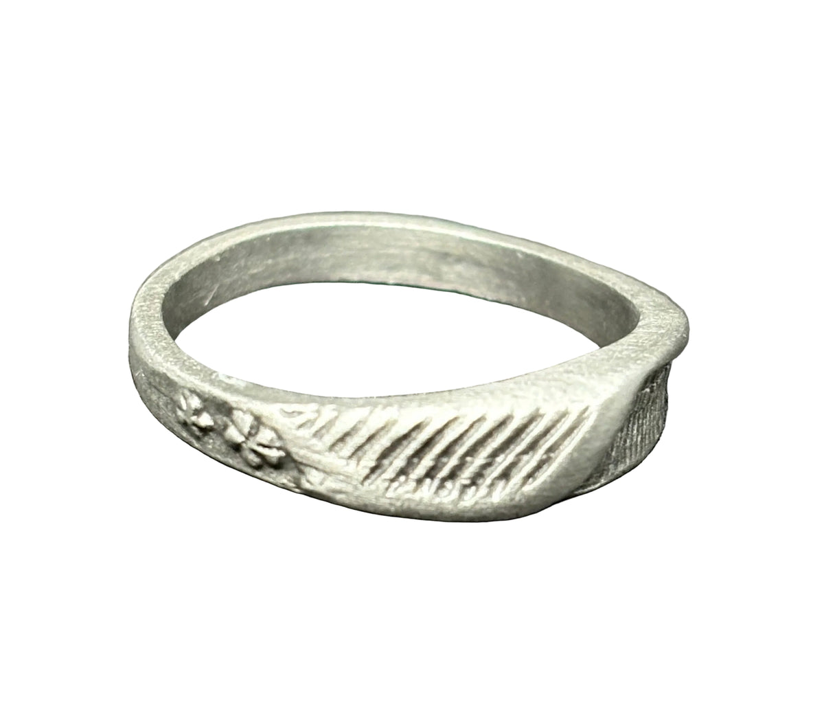 Flower Wave Ring