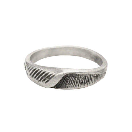 Flower Wave Ring