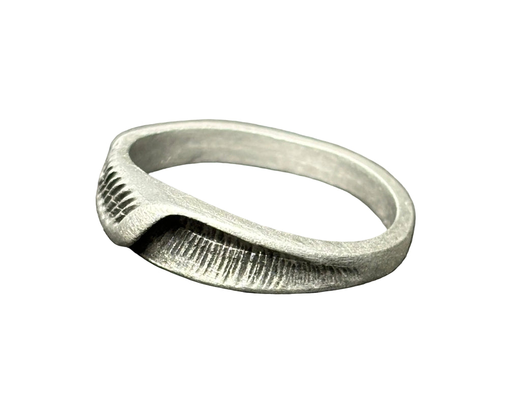 Flower Wave Ring