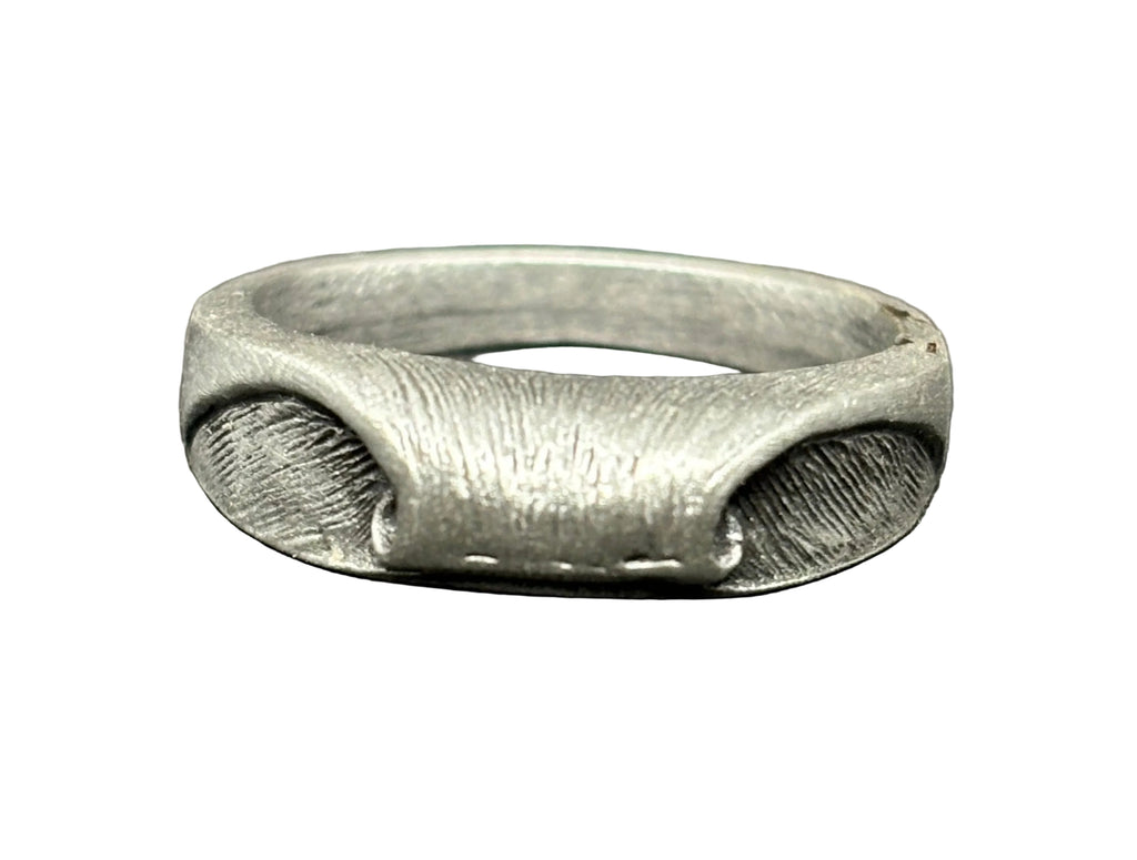 Peak Wave Ring